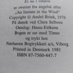 Titelbladet fra 'Et nu i vinden' af André Brink, med copyright og udgivelsessted Viborg 1981.