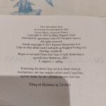 Et opslået side i bogen 'Den allersidste dans' af Mary Higgins Clark, med copyright- og udgiverinformation.