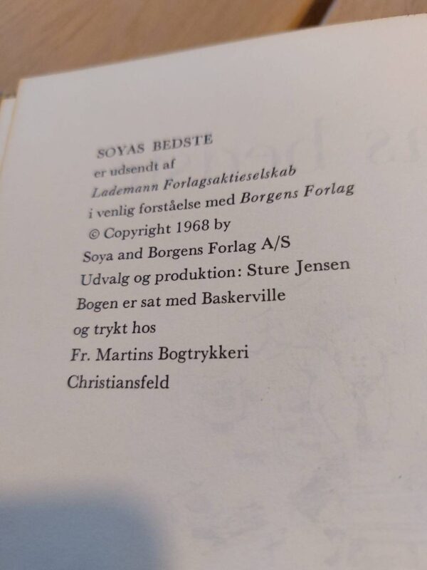 Copyright info for 'Sojas Bedste' fra Borgen Forlag