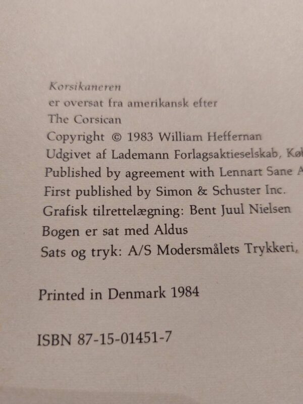 Udgivelses- og copyrightoplysninger for bogen