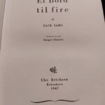 Titelblad af 'Et Bord til Fire', 1947