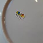 Mærkat på bagsiden af porcelænstallerken: B&G, Made in Japan