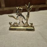 Messingfigur af vandmand med trident