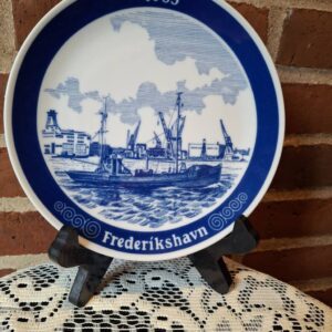 Frederikshavn motiv på årsplatte fra 1983