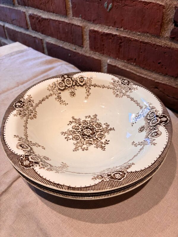 Rörstrand Ulrika dyb tallerken med brunt blomstermønster