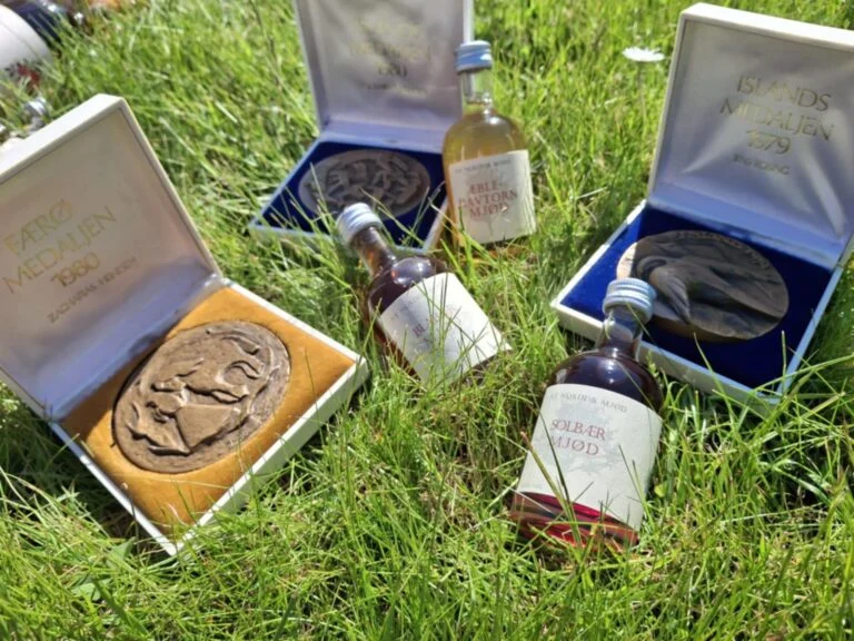Nordatlantsk medalje – en lille skat fra Færøerne og Island (1977–1979)