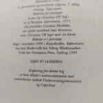 Kolofonside med Jane Aamund, Høst & Søns Forlag, 2. reviderede udgave, 3. oplag, trykkeår 1995 og ISBN 87-14-29289-0.