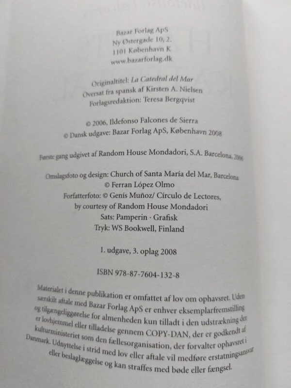 Copyright side i bogen Havets Katedral med udgivelsesinformationer, forlag og ISBN nummer.