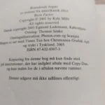 Siden af den grønne bog Brændende begær af Kyle Mills med copyright oplysninger tydeligt læseligt.