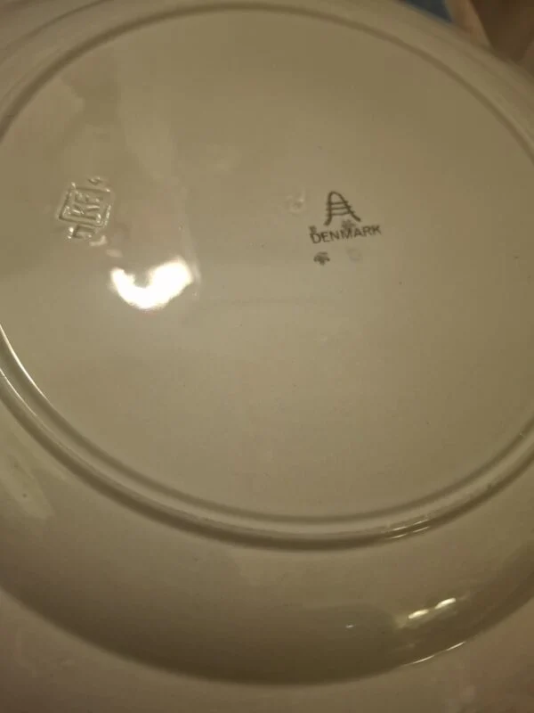 Original Aluminia / Royal Copenhagen tallerken – grå fajance, 25,5 cm