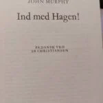 Titelside 'Ind med Hagen!' med dansk oversætter