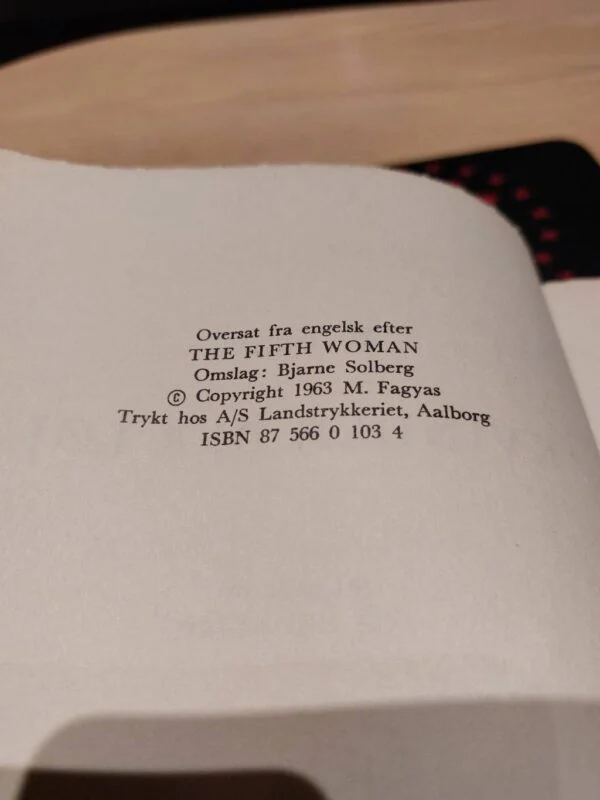 Copyright-oplysninger og trykkeriets navn