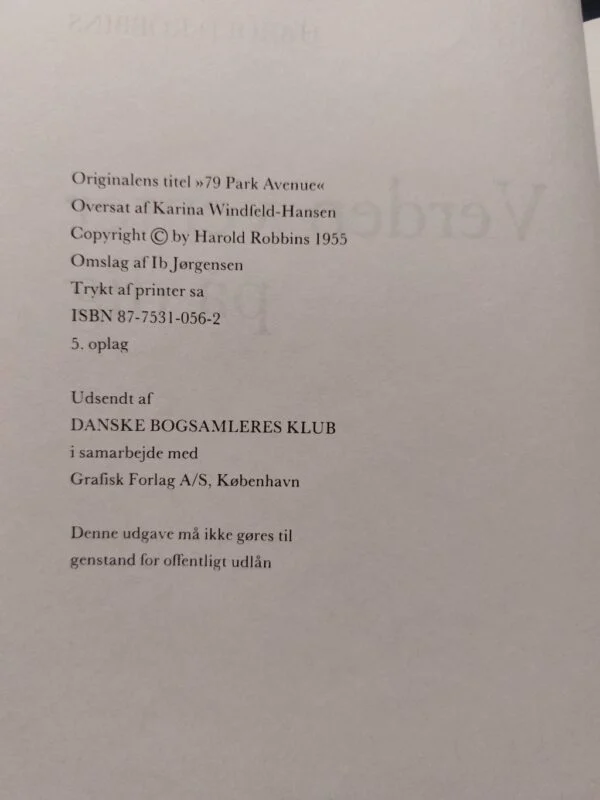Inderside med udgivelsesinformation fra 1955