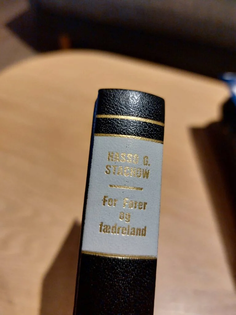For Fører og Fædreland - Hasso G. Stachow