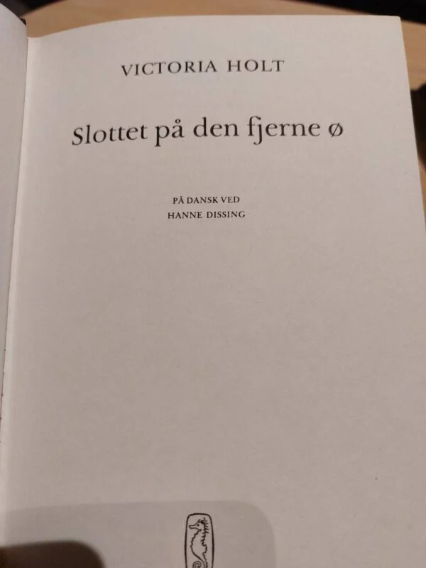 Titelblad af Slottet på den Fjerne Ø