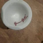 Bunden af æggebægeret med GreenGate-logo