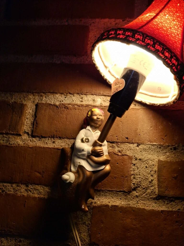 Eventyrlig Ole-Lukøje Natlampe med Patina