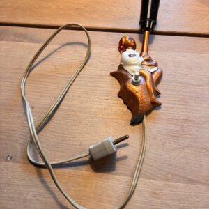 Ole-Lukøje natlampe med kobberfarvede detaljer og vintage ledning