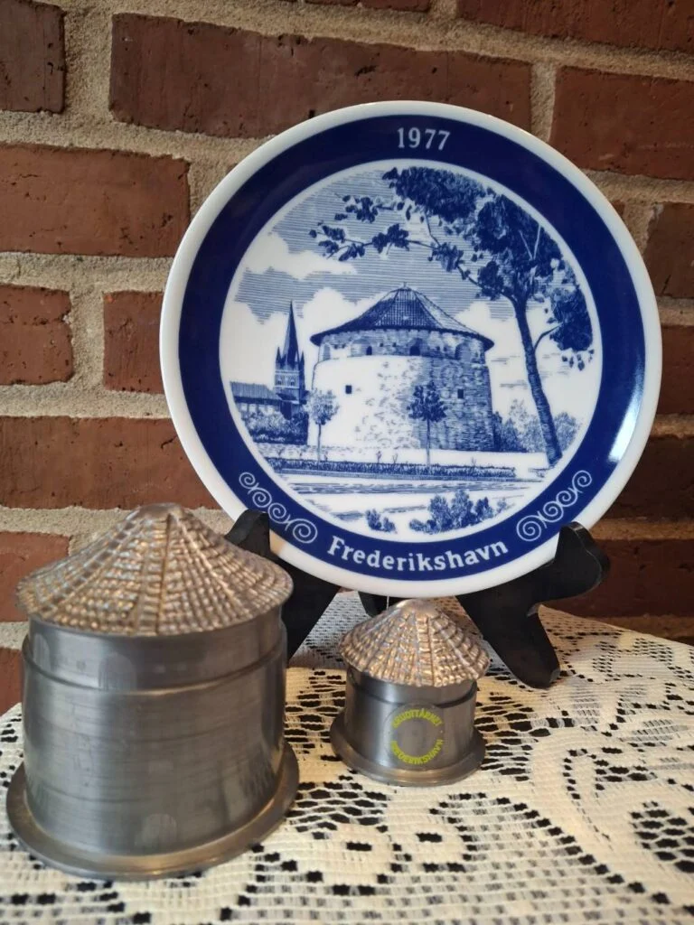Sæt med 2 Krudttårne fra Frederikshavn