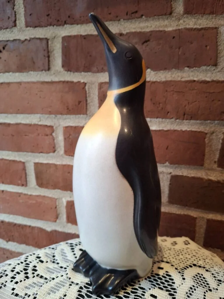 Vintage sparebøsse i pingvin design fra Landmandsbanken