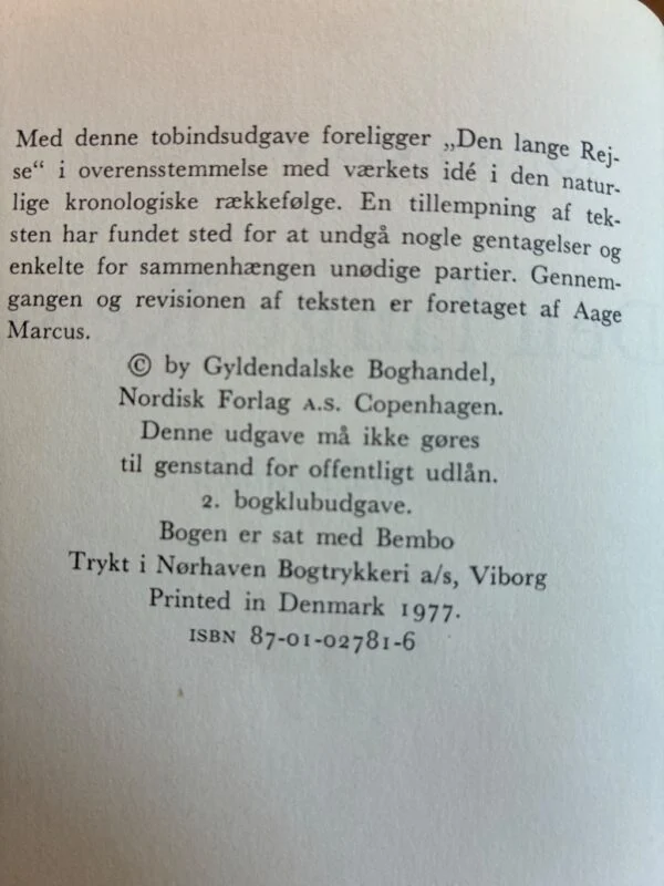 Kolofon med revideret tobindsudgave, 2. bogklubudgave og trykkeår 1977