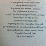 En sluttet kreds af Robert Goddard – bogklubudgave 1996