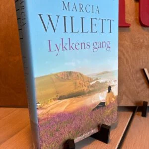 Bogomslag: Marcia Willett: Hjem, håb og hemmeligheder – bogpakke med 5 bøger