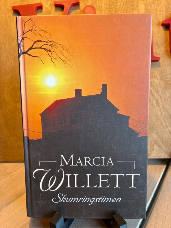 Marcia Willett