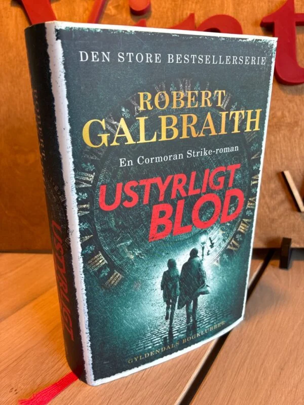 Ustyrligt blod forside
