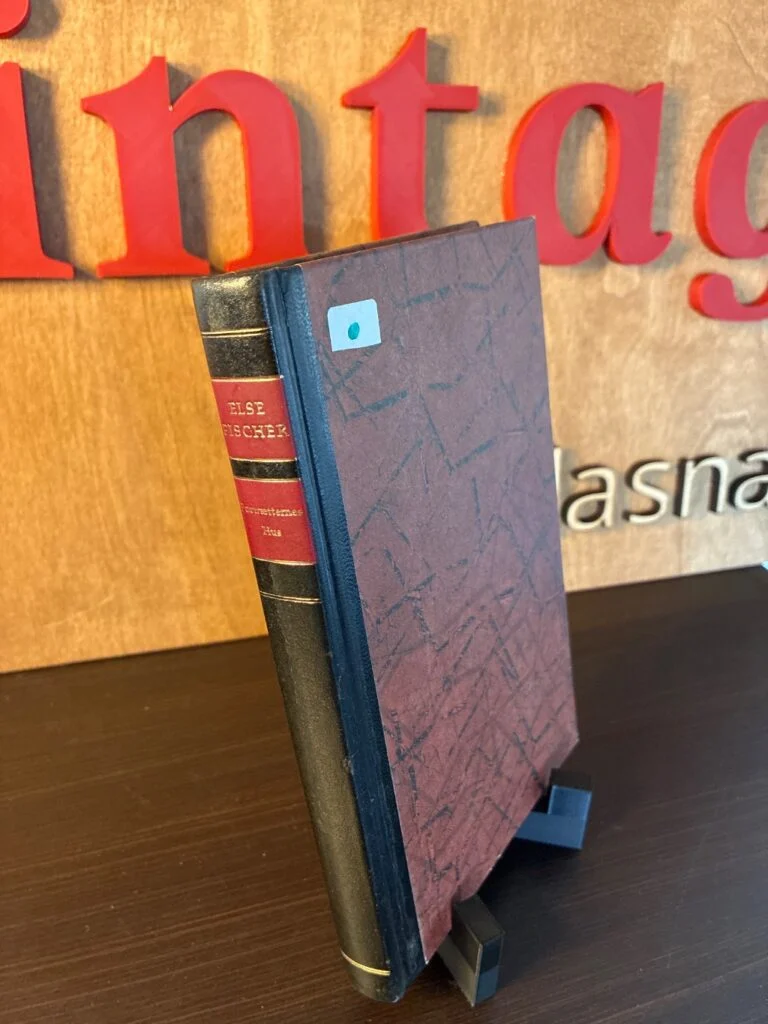 Portrætternes hus - Vintage Krimi af Else Fischer