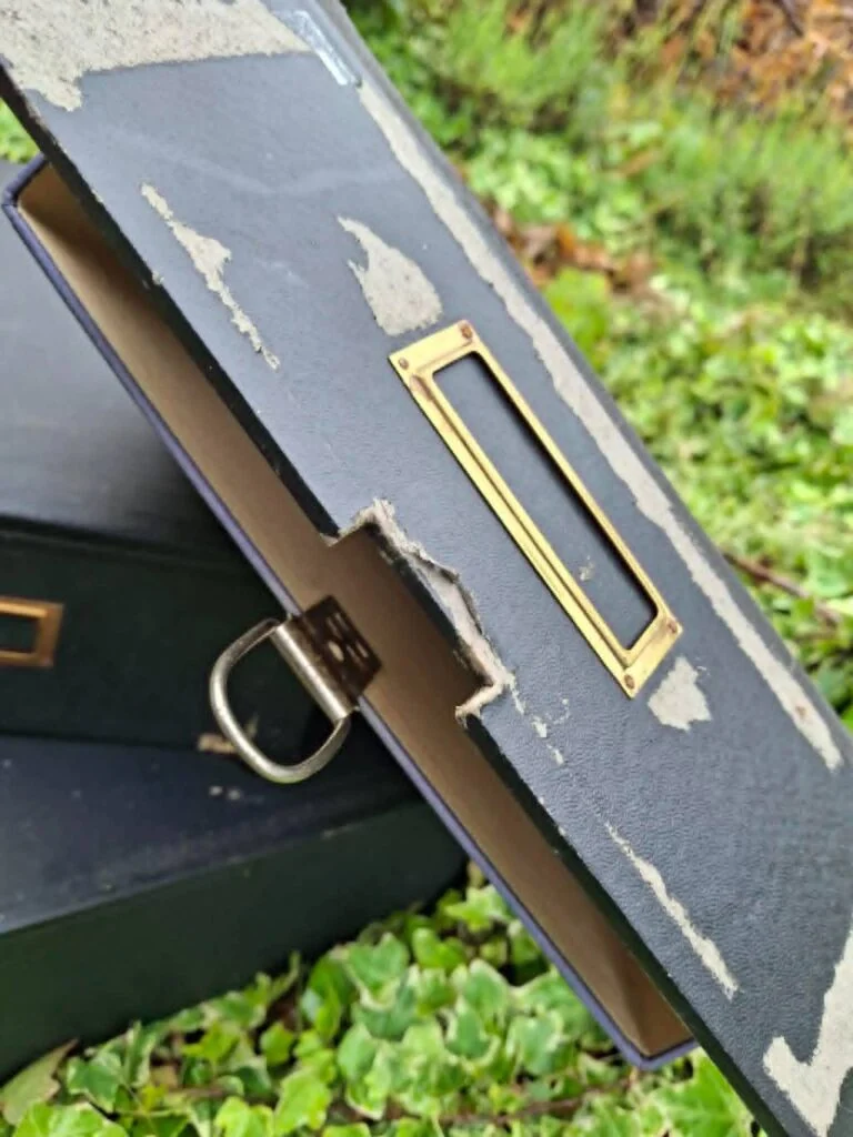Vintage Arkivkasser med Metalhåndtag