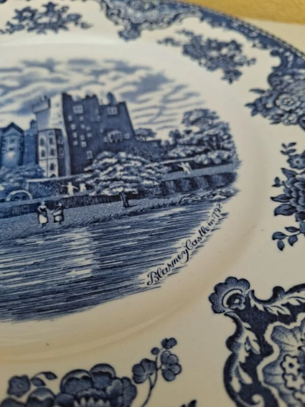 Detalje af slottet og teksten Blarney Castle in 1792