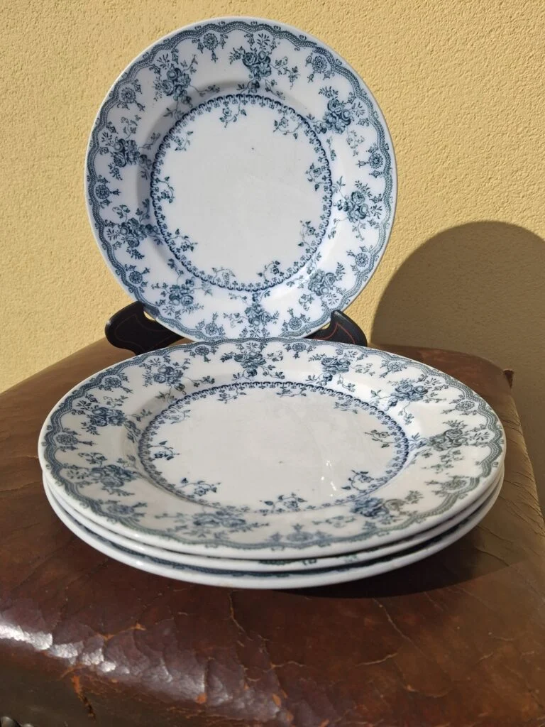 Furnivals Medina tallerken med grøn blomsterbort – 24,2 cm