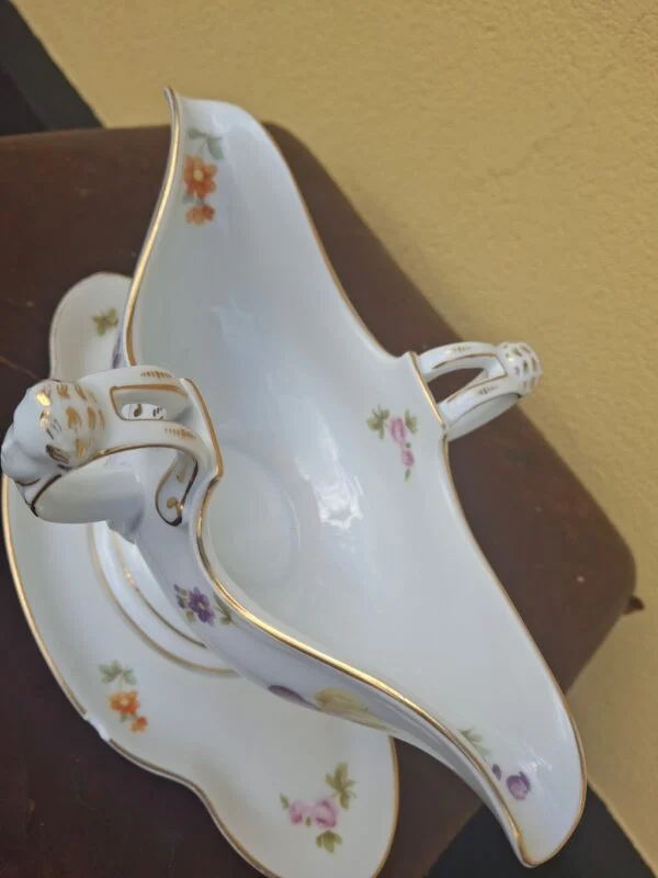 Vintage Sovsekande med Blomsterdekoration og Guldkant